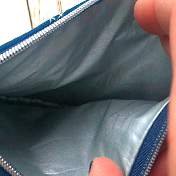 IPSY November 2016 Rock Starlet Blue Bag Makeup Bag - Picture 2 of 3